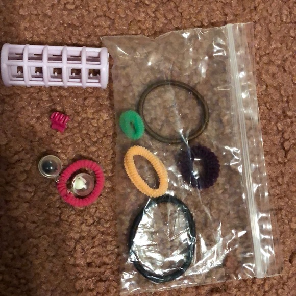 American Girl Doll Hair Accessories - Picture 3 of 4